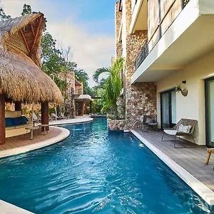  Apartment Copperfield - Pool & Gym & Beach Club Access